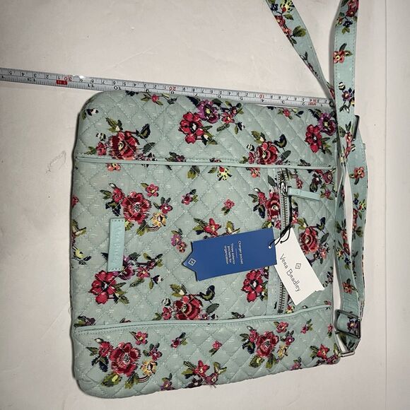VERA BRADLEY Iconic Hipster NWT Water Bouquet 22742-L83 - Picture 5 of 6